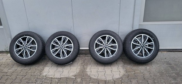 Féláron! Teljesen új Fiat ducato gyári 17 alufelni 5X118 új négyévszak