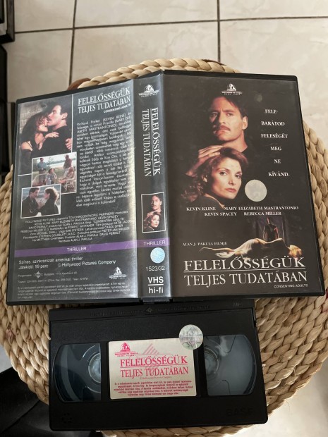 Felelssgk teljes tudatban vhs film