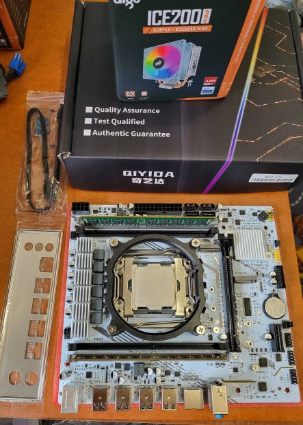 Felgep: uj Qiyida x99 2011v3 + Intel Xeon 2640v4 +16gb DDR4 + RGB Huto