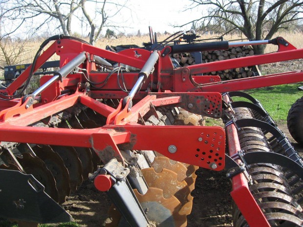 Flig fggesztett rvidtrcsa