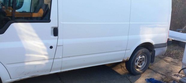 Félkész lakóautót cserélnék, vagy eladnám