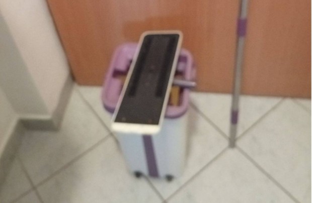 Felmos� szett elad�