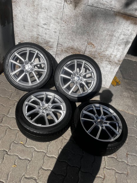 Felni Alufelni 5x112 R17 Audi Vw Volkswagen Passat Skoda Merci