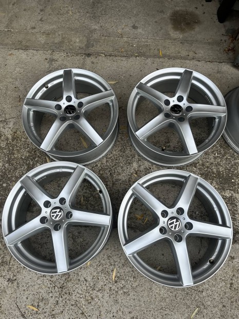 Felni Alufelni 5x112 R17 Audi Vw Volkswagen Skoda Passat