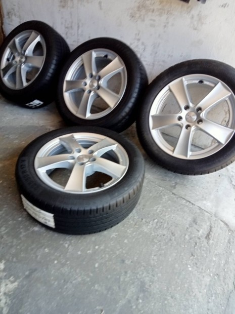 Felni Alufelni R17 5x112 Audi VW Volkswagen Skoda Passat