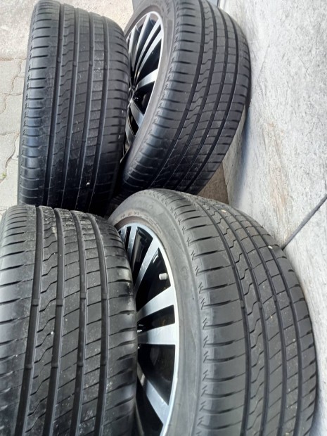 Felni Alufelni R17 gyári VW Volkswagen 5x112