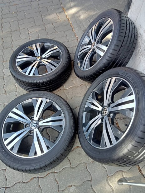 Felni Alufelni R17 gyári Volkswagen Golf Seat Skoda Passat 5x112