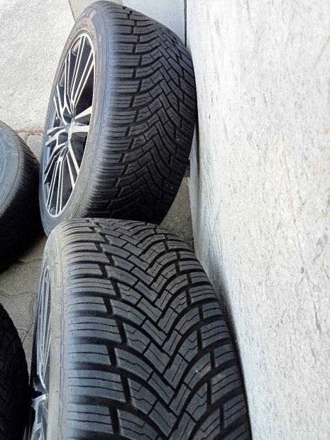 Felni Alufelni R18 5x112 Audi VW Volkswagen Skoda Passat