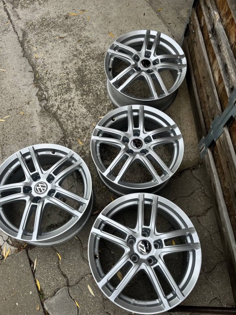 Felni alufelni 5x112 R17 Audi Skoda Vw Volkswagen Golf Passat