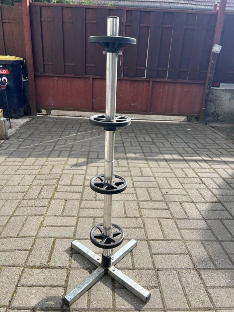 Felni tart� / felni t�rol�