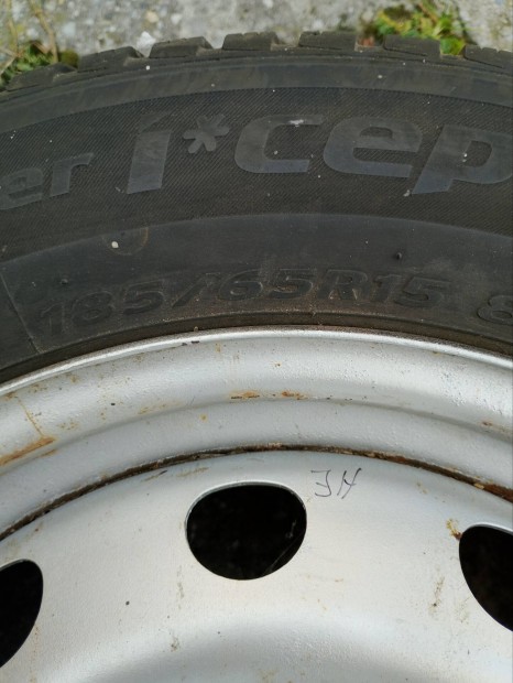 Felnik gumiabroncsok