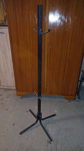 Felnis gumitrol elad