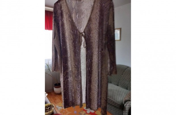 Felső lila, 2XL-es, alig használt
