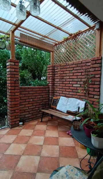 Fels�g�di f�ldszintes teraszos lak�s!