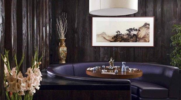 Felszolg�l�t keres�nk!