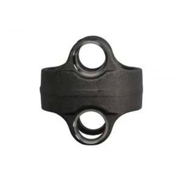 F�ltengely kereszt tart� Dana Spicer