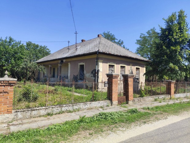 Fel�j�tand� csal�di h�z Igrici k�zs�gben