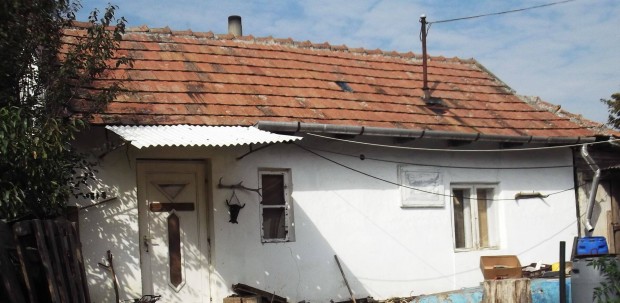 Fel�j�tand� csal�di h�z Miskolct�l 12 km-re, Hern�dkak-Belegr�d