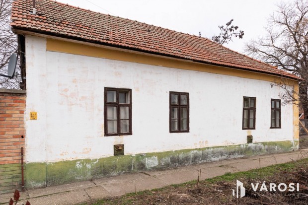 Fel�j�tand� csal�di h�z vagy befektet�s S�ndorfalv�n