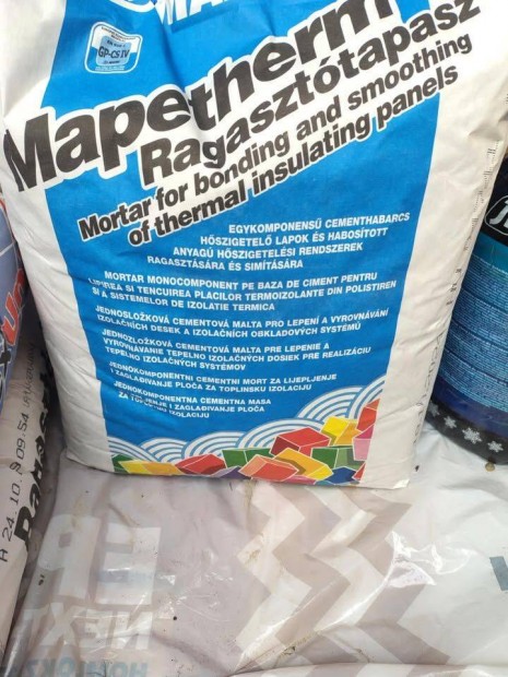 Feljtsbl: 1 bontott zsk, kb.21 kg. Mapei Mapetherm ragaszttapasz