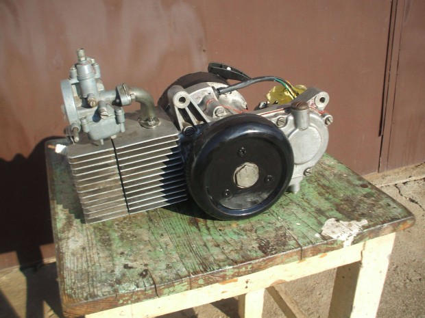 Fel�j�tott 207 -es Babetta ber�nt�sra alak�tva