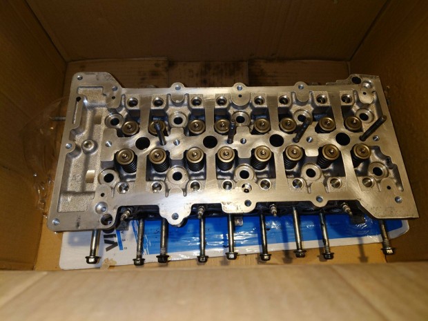 Fel�j�tott Alfa Romeo 2.0Jtdm hengerfej