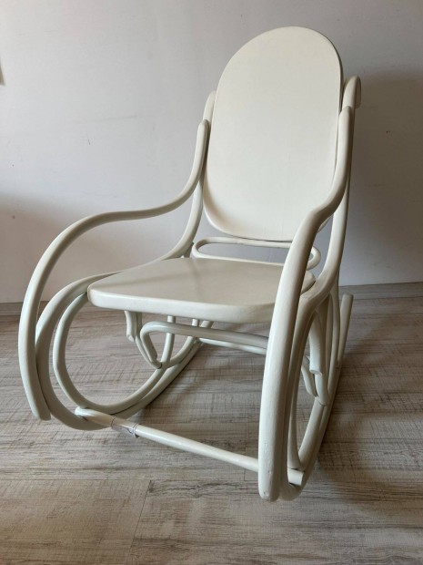 Felújított Antik Thonet hintaszék