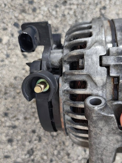 Feljtott Bosch Mercedes genertor