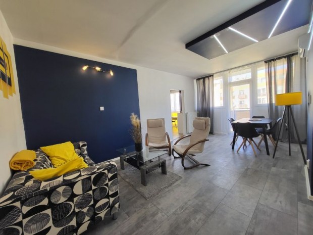 Fel�j�tott ig�nyes lak�s az Orvosi Egyetem mellett