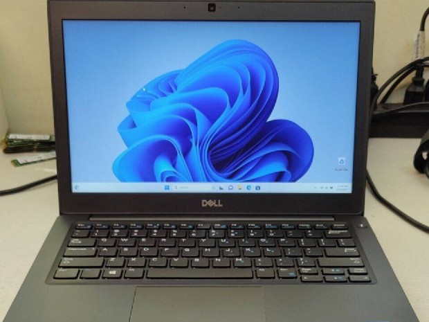 Feljtott laptop: Dell Latitude 7290 HUN - Dr-PC-nl