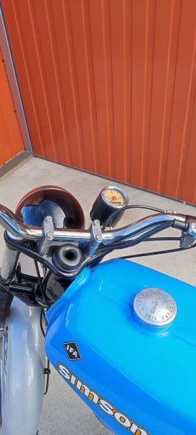 Felújított simson s50n