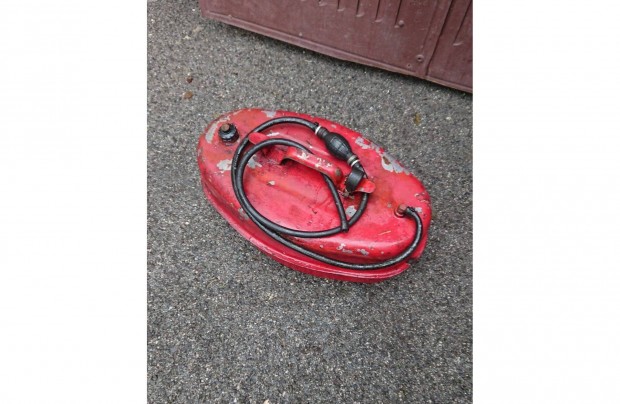 Fm benzintank 22L.-es