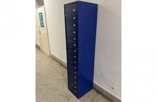 F�m szekr�ny m�hely gar�zs rakt�r t�rol� �lt�z�szekr�ny z�rhat� Gy�r