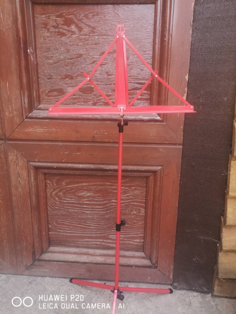Fém teleszkópos kottatartó állvány 150 cm