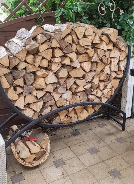 Fémből készült tároló , kép szerinti anyag tárolására