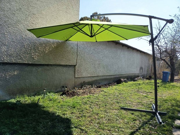 F�mv�zas 2,9m z�ld f�gg� naperny�