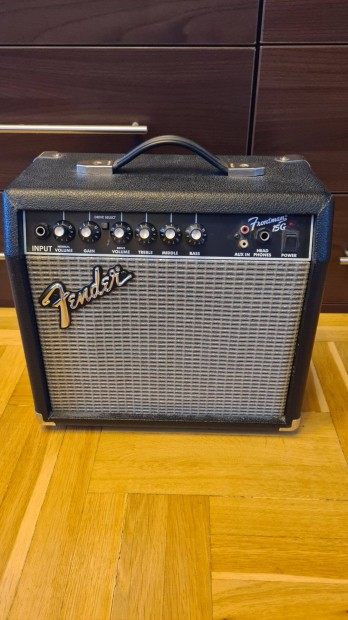 Fender Frontman 15 G gitrelst gitrkomb 110V-os