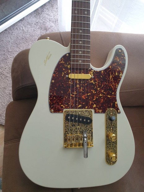 Fender Squier Affinity GOLD telecaster Limited