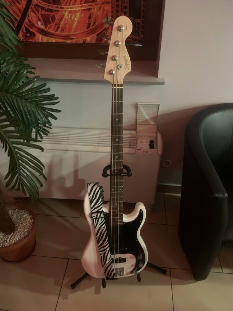 Fender Squier Affinity Series basszusgitr