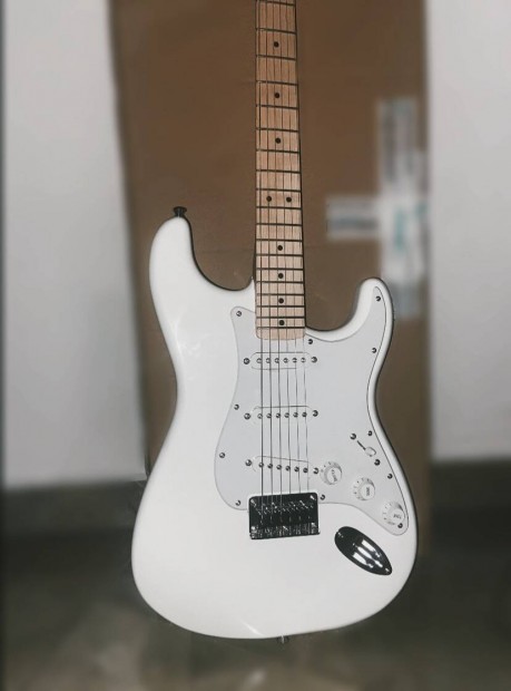 Fender Squier Sonic Stratocaster