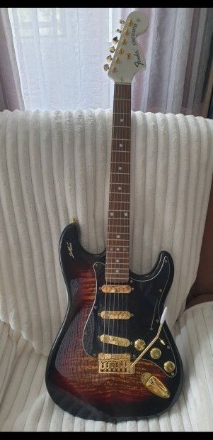 Fender Stratocaster Sunbirds GOLD utngyrtott karcsonyra Nmet 