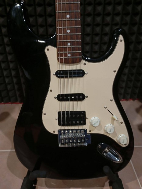 Fender kpia gitr