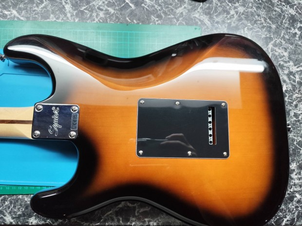 Fender squier sonic HSS stratocaser gitár