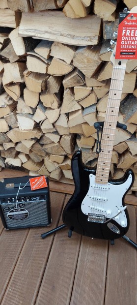 Fender stratocaster + kiegsztk!