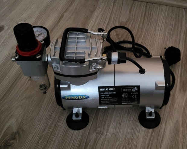 Fengda AS18-2 airbrush kompresszor