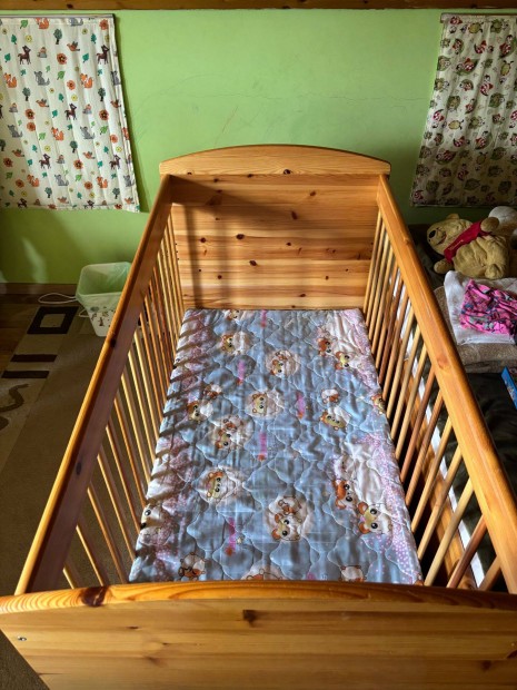 Feny� bab�gy elad�