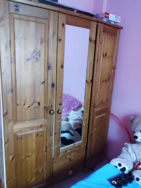 Feny� szobab�tor kinek mennyit �r?