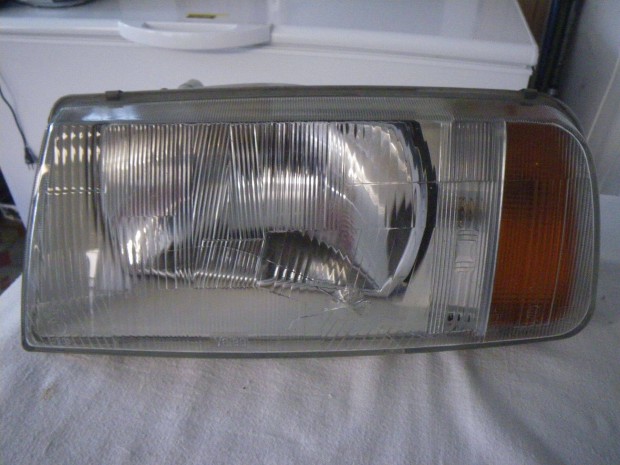 Fényszóró Bal Suzuki Vitara