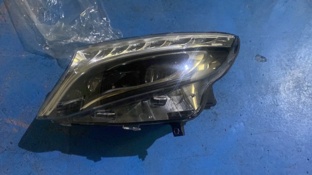 F�nyszor� bal led w447 v-oszt�ly A4479061401 elad�