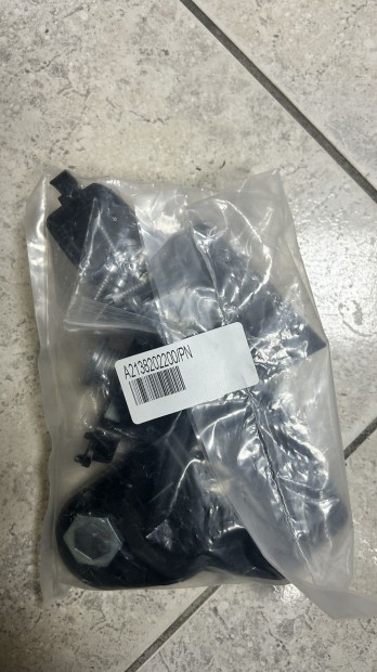 F�nysz�r� jav�t� f�l jobb w213 A2138202200 elad�